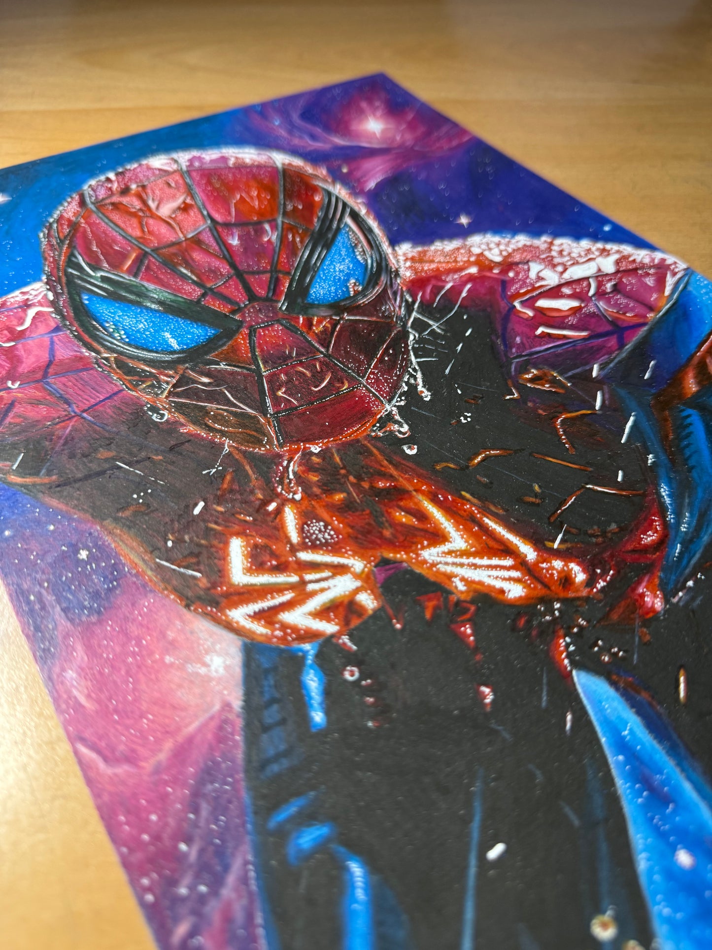Spiderman réaliste vue plongée